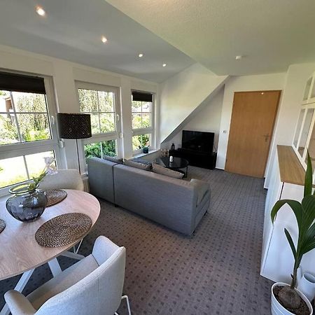 Ruhige, Kleine Ferienwohnung Шортенс Экстерьер фото