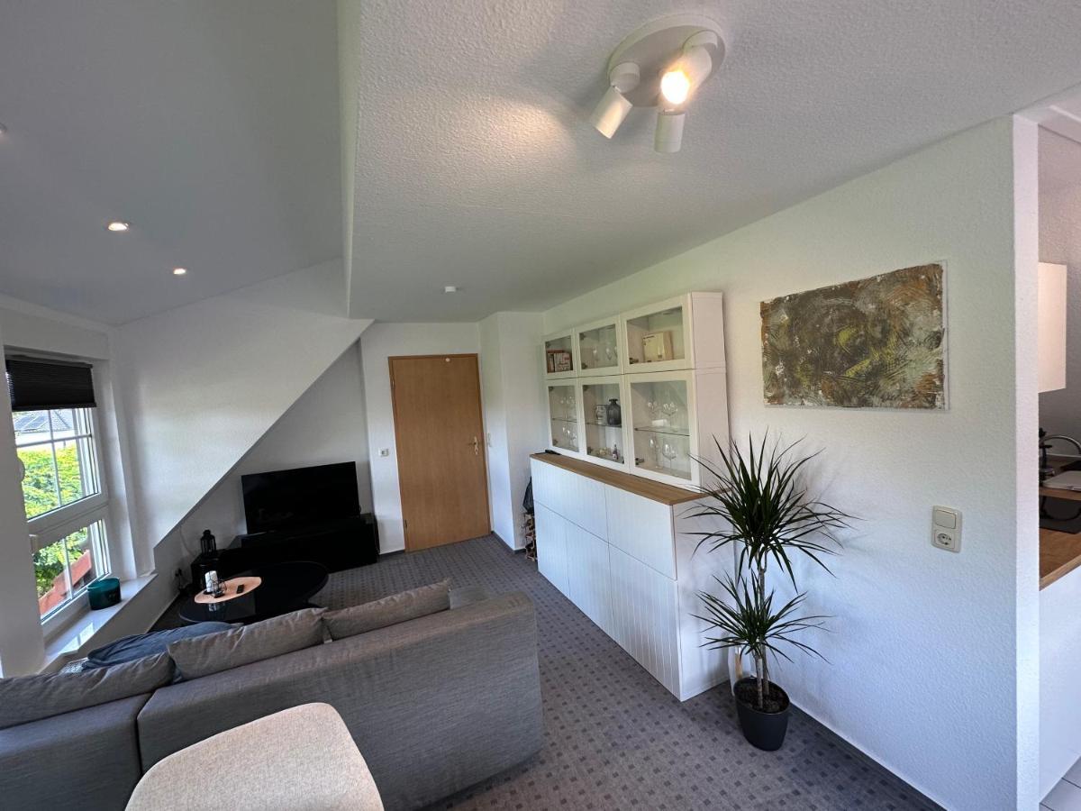 Ruhige, Kleine Ferienwohnung Шортенс Экстерьер фото